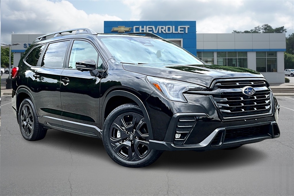 2023 Subaru Ascent Onyx Edition photo 3