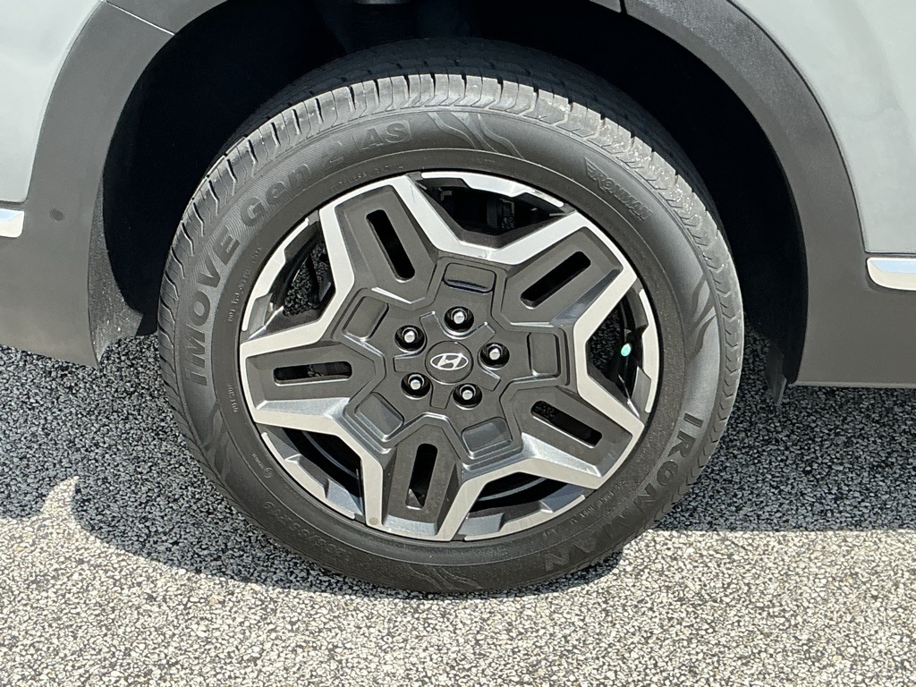 2023 Hyundai Santa Fe Limited photo 3