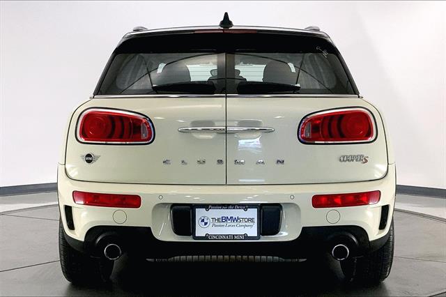 2019 Mini Cooper Base S ALL4 photo 3