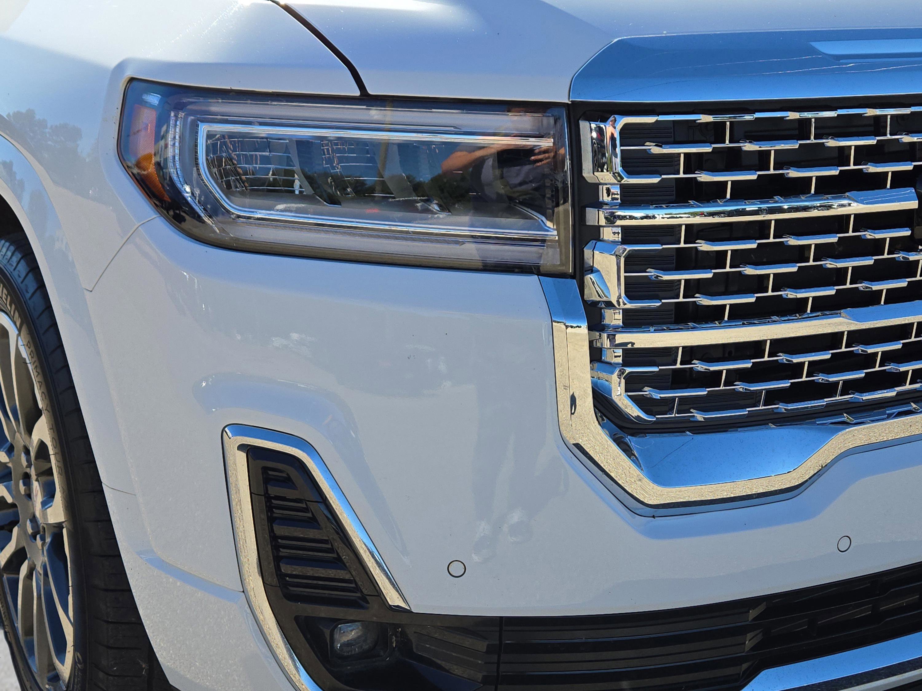 2021 Gmc Acadia Denali photo 3