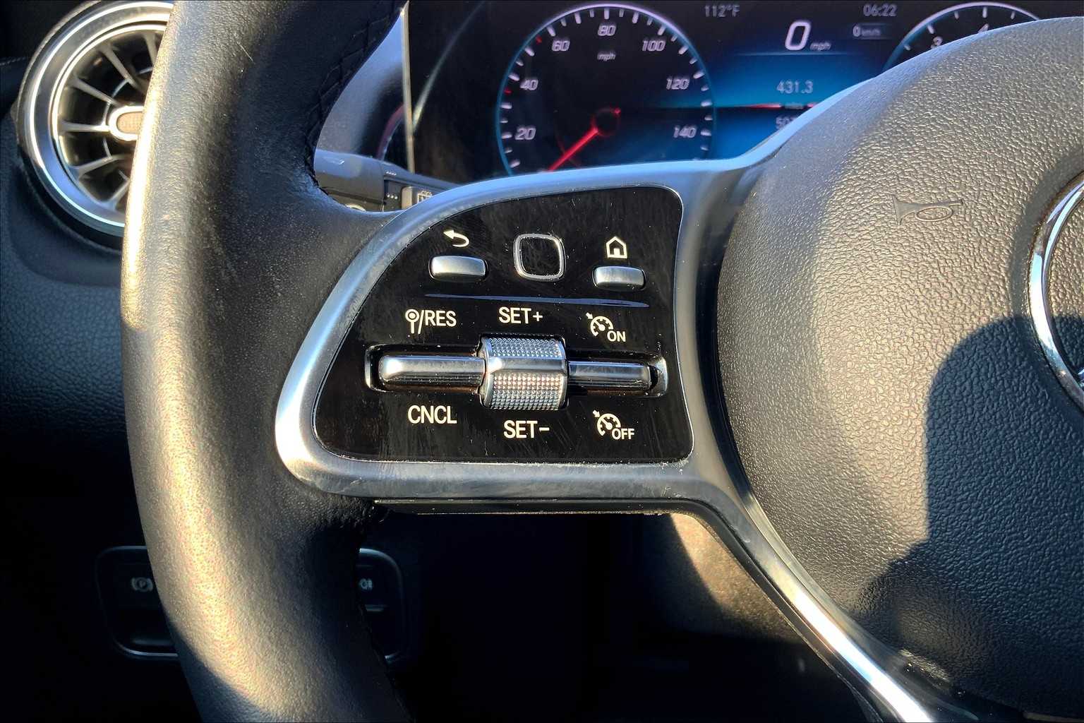 2022 Mercedes Benz GLB 250 photo 23