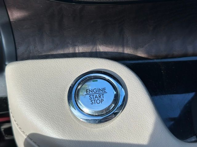 2020 Lincoln Aviator Reserve photo 17