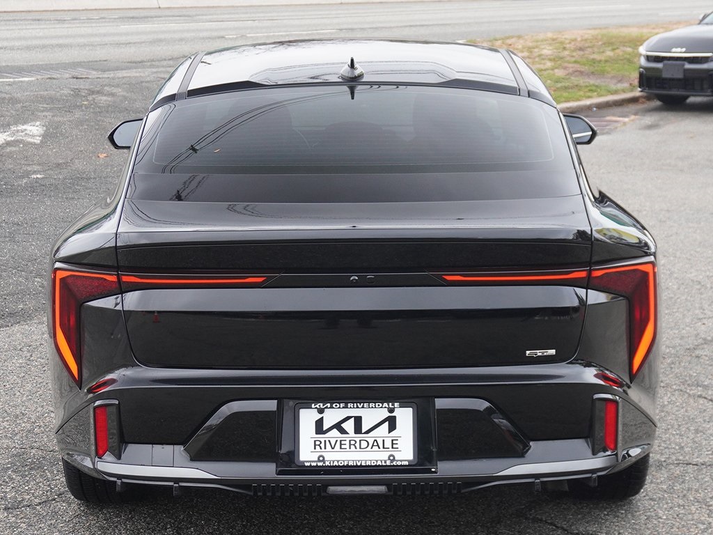 2025 Kia K4 GT-Line photo 4