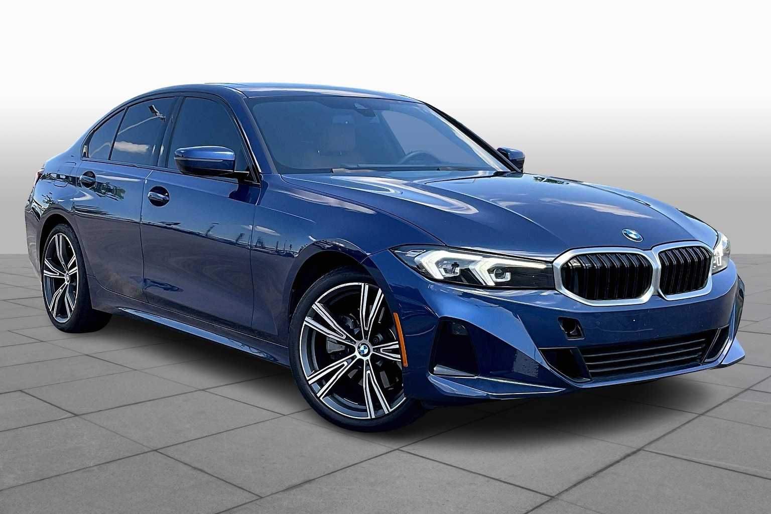 2023 Bmw 330i photo 2