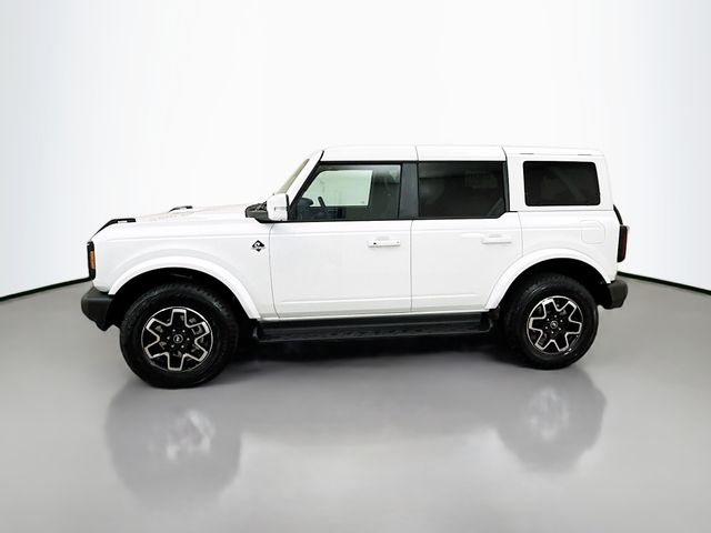 2025 Ford Bronco Outer Banks photo 4