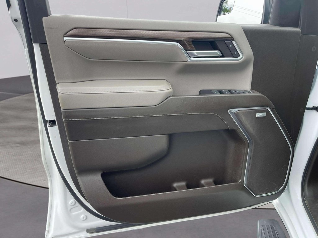 2023 Chevrolet Silverado 1500 RST photo 19