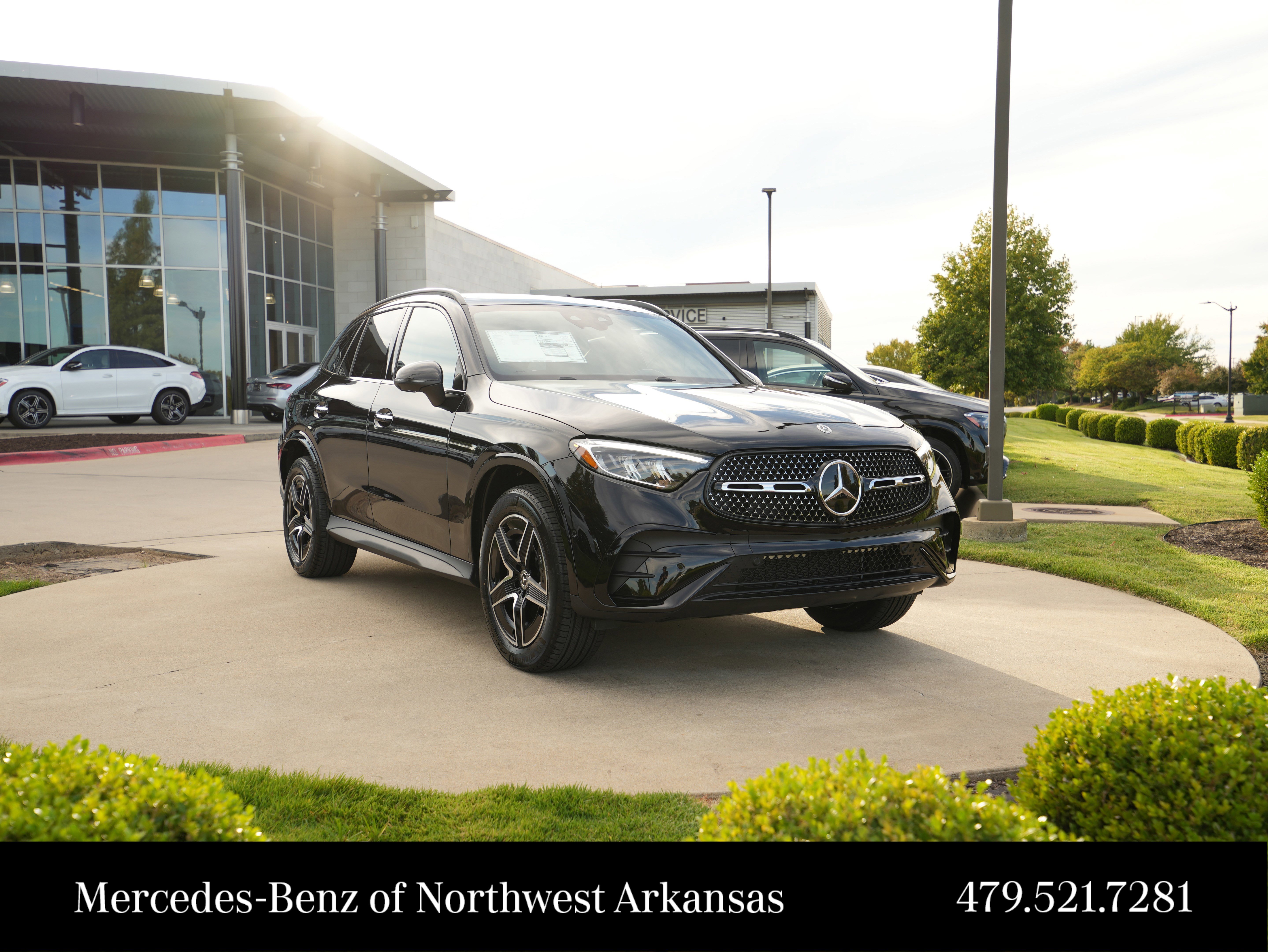 2026 Mercedes-Benz GLC Base's photo