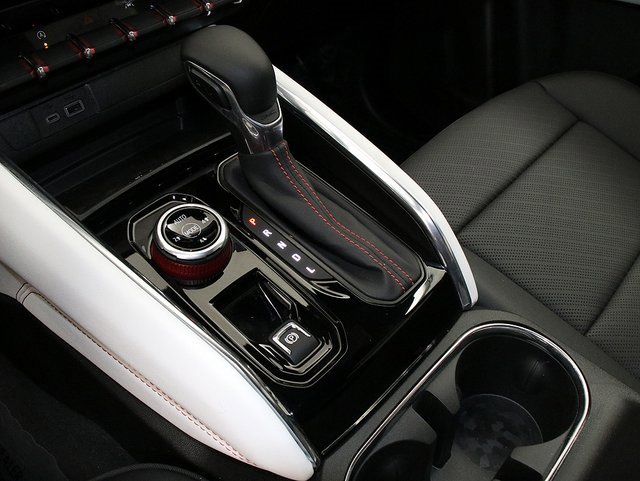 2025 Gmc Canyon AT4 photo 22