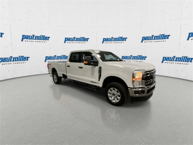 2024 Ford F-250 XLT photo 2