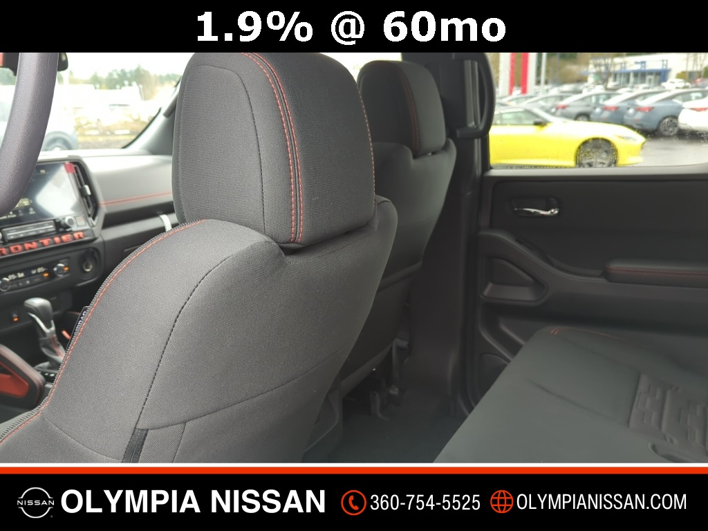 2025 Nissan Frontier Crew Cab PRO-4X photo 17