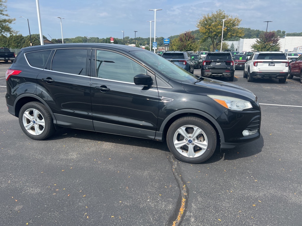 2014 Ford Escape SE photo 2