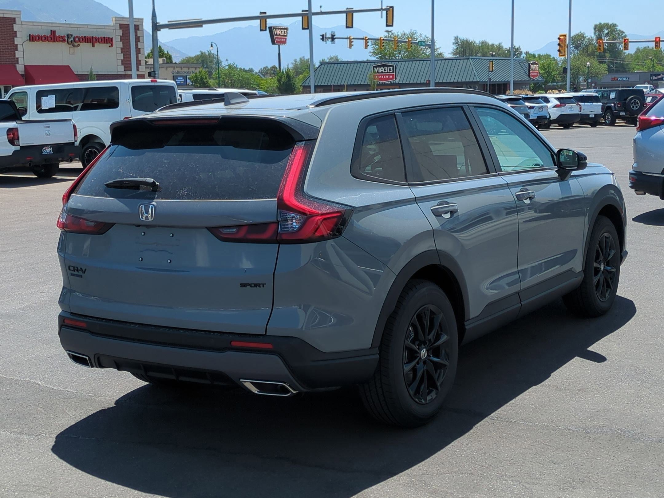 2026 Honda CR-V Hybrid Sport-L photo 2
