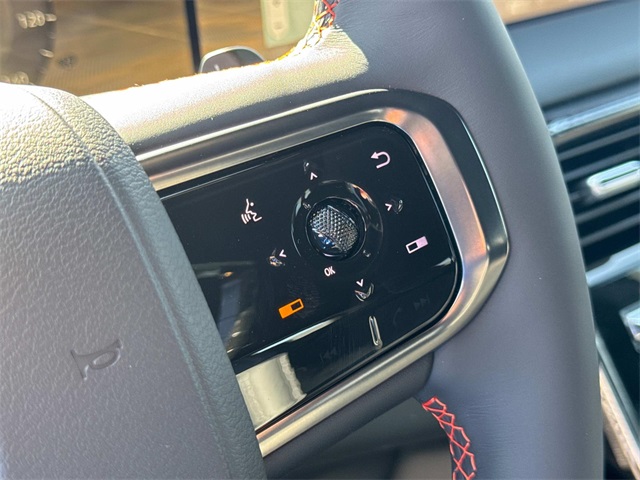 2025 Nissan Armada photo 27