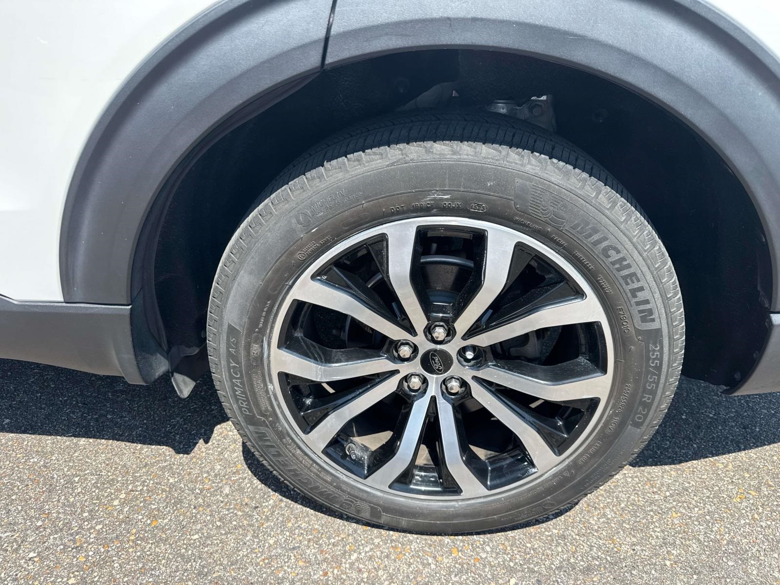 2020 Ford Explorer ST photo 3