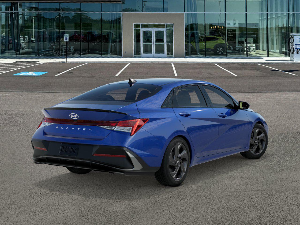 2026 Hyundai Elantra SEL Sport photo 4