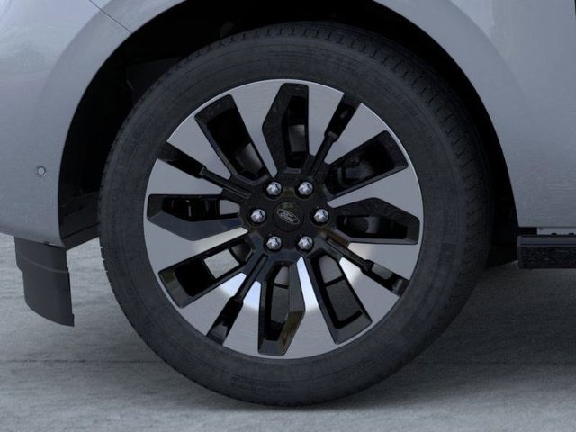 2025 Ford Expedition Platinum MAX photo 16