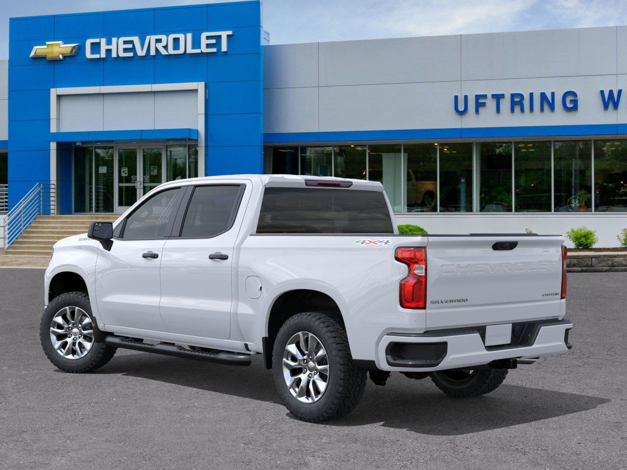 2025 Chevrolet Silverado 1500 Custom photo 3