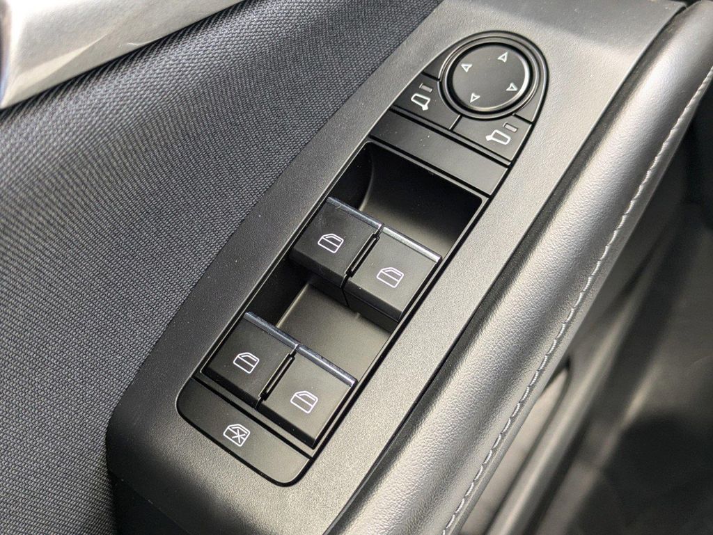 2025 Mazda CX-30 2.5 S photo 21