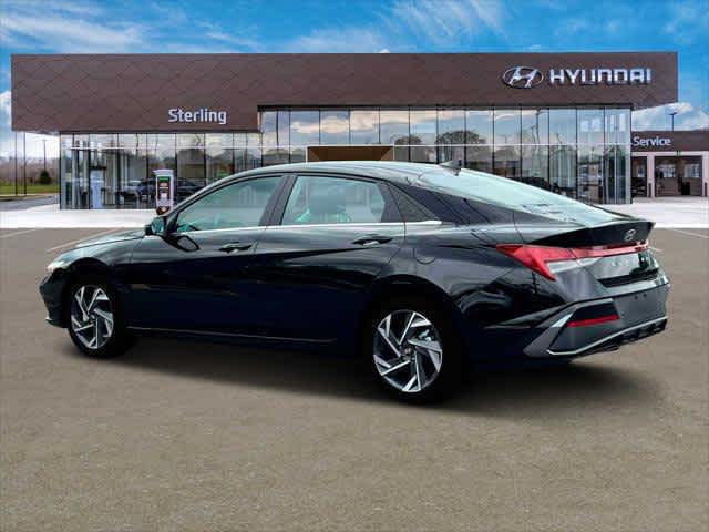 2025 Hyundai Elantra Limited photo 4