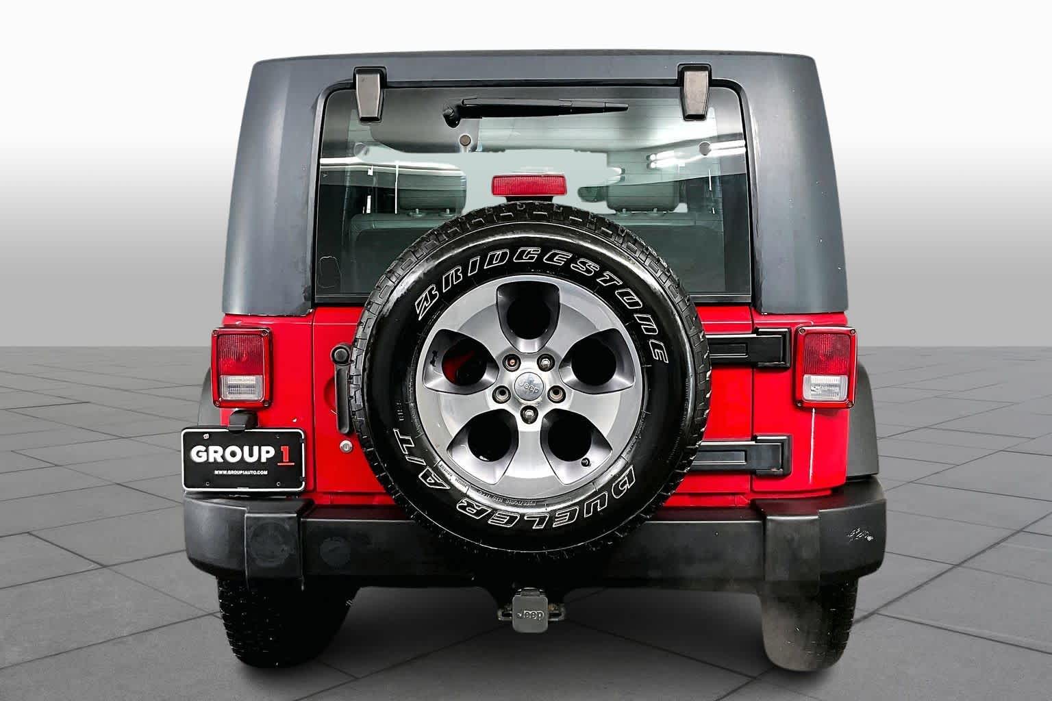 2009 Jeep Wrangler X photo 4