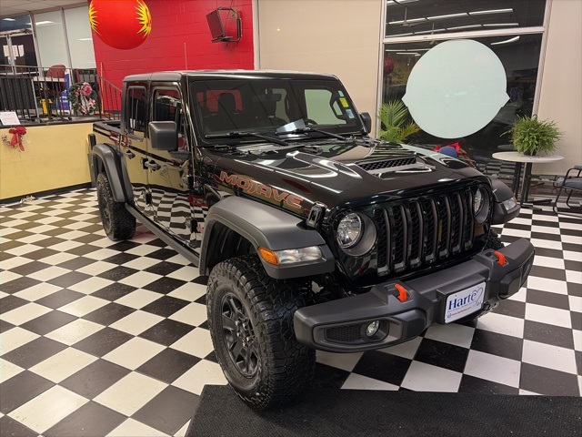 2023 Jeep Gladiator Mojave's photo