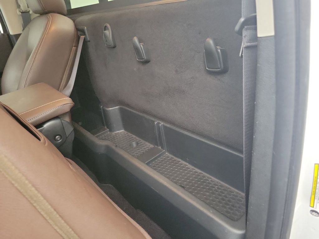 2017 Ram 2500 Tradesman photo 16