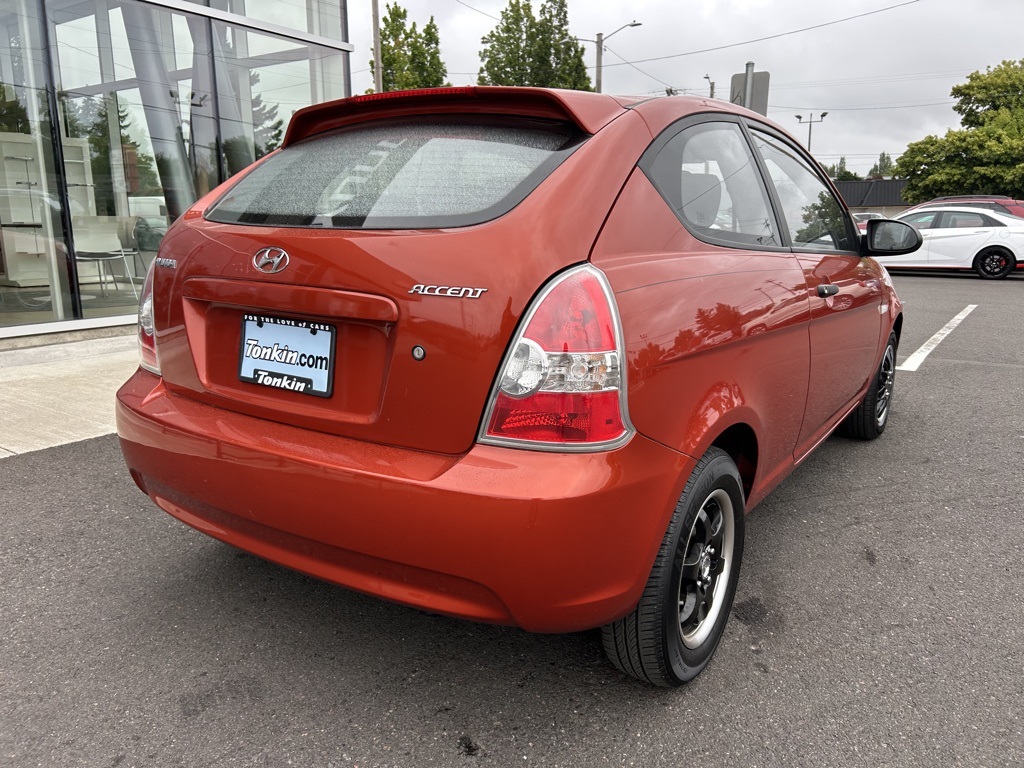 2008 Hyundai Accent GS photo 6