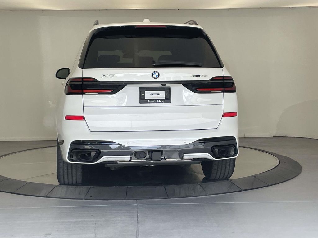 2026 Bmw X7 xDrive40i photo 4