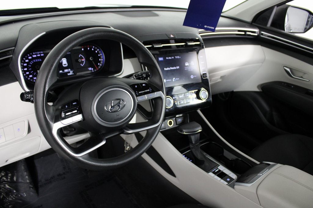 2024 Hyundai Tucson SE photo 4