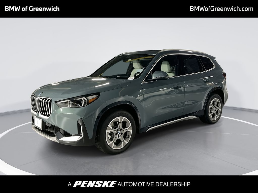 2026 BMW X1 28i's photo