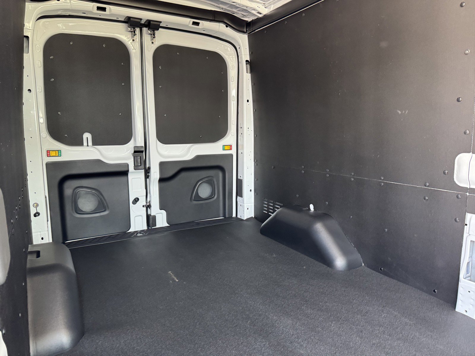 2025 Ford Transit Cargo Van photo 8