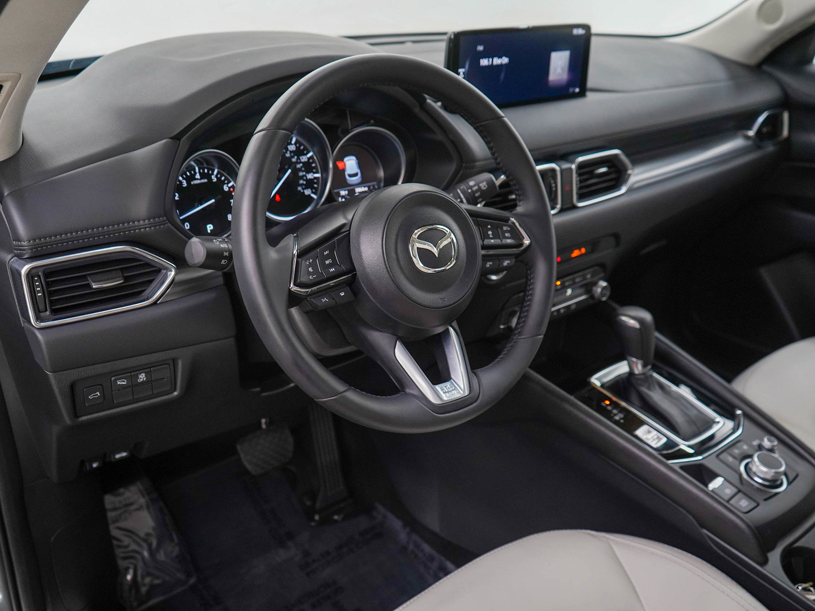 2025 Mazda CX-5 2.5 S Preferred photo 19