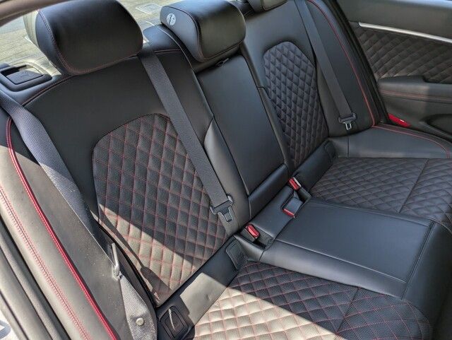 2021 Genesis G70 3.3T photo 28