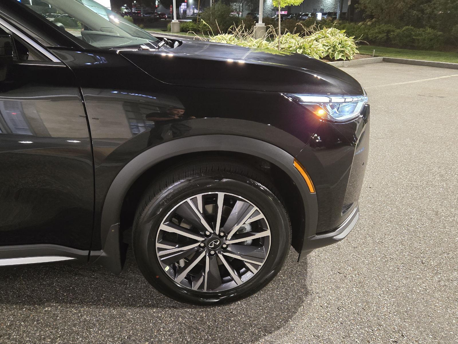 2026 Infiniti QX60 Luxe AWD photo 15