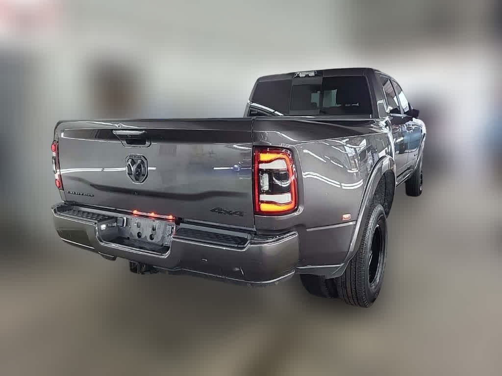 2022 Ram 3500 Limited photo 4