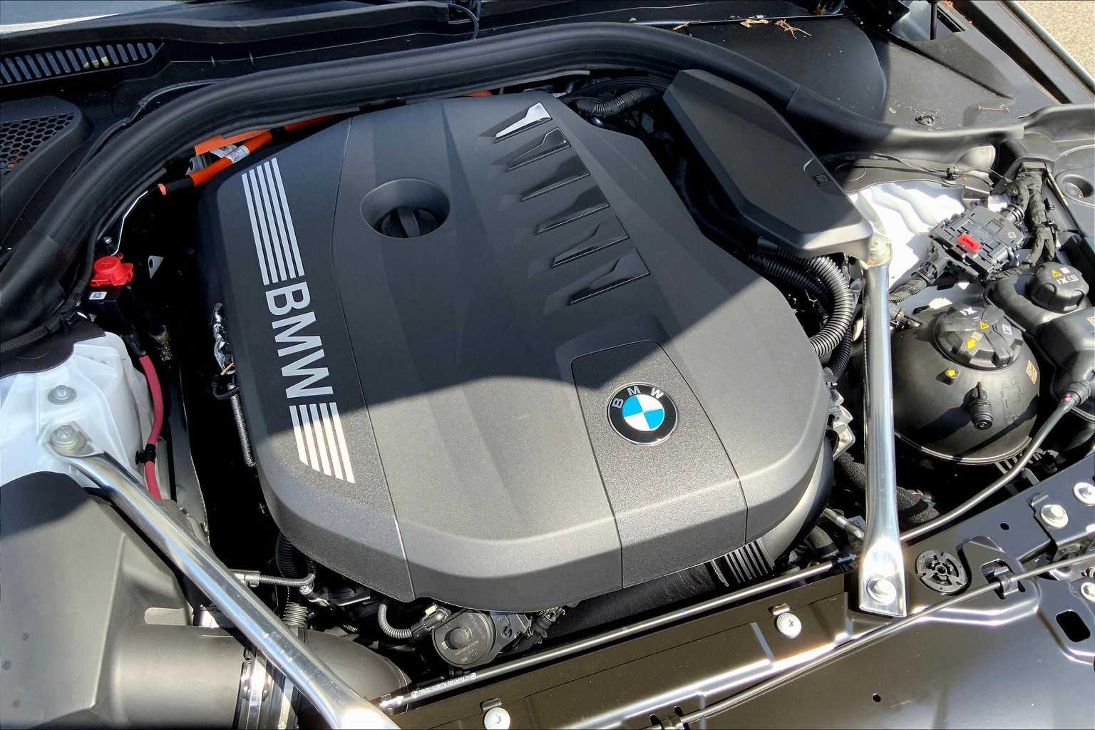 2026 Bmw 550e xDrive photo 16