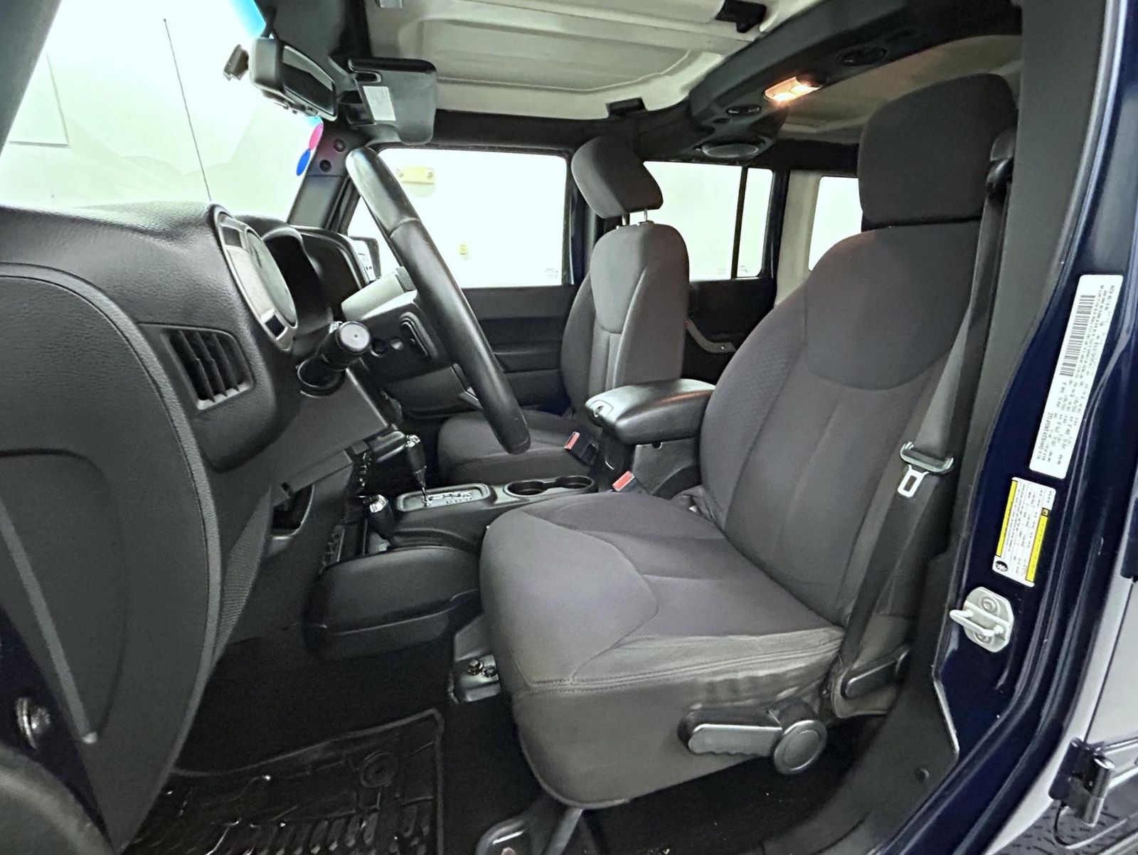 2013 Jeep Wrangler Unlimited Sport photo 9