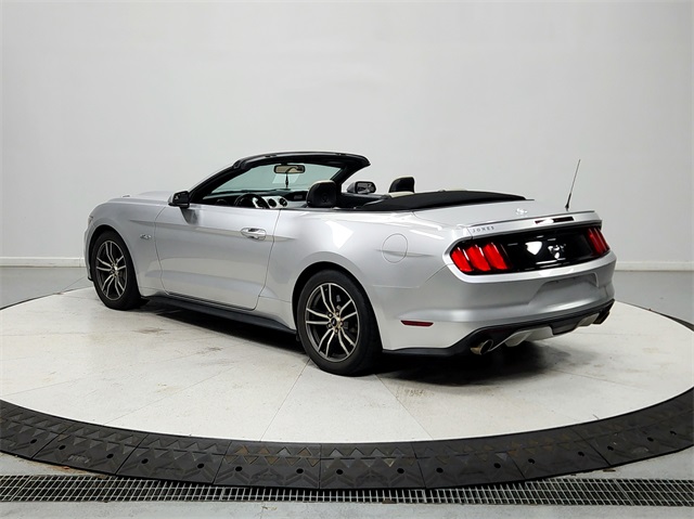 2017 Ford Mustang GT Premium photo 5