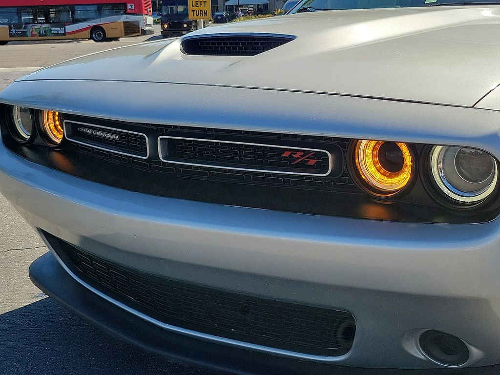 2023 Dodge Challenger R/T photo 23