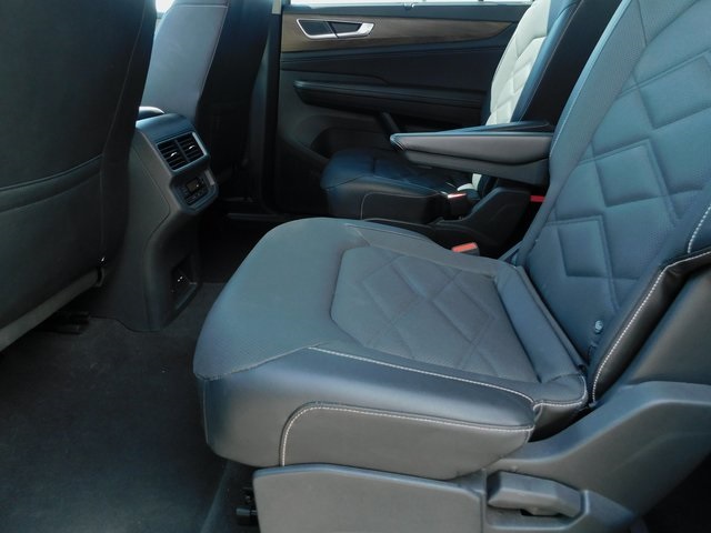 2024 Volkswagen Atlas SE Technology photo 20