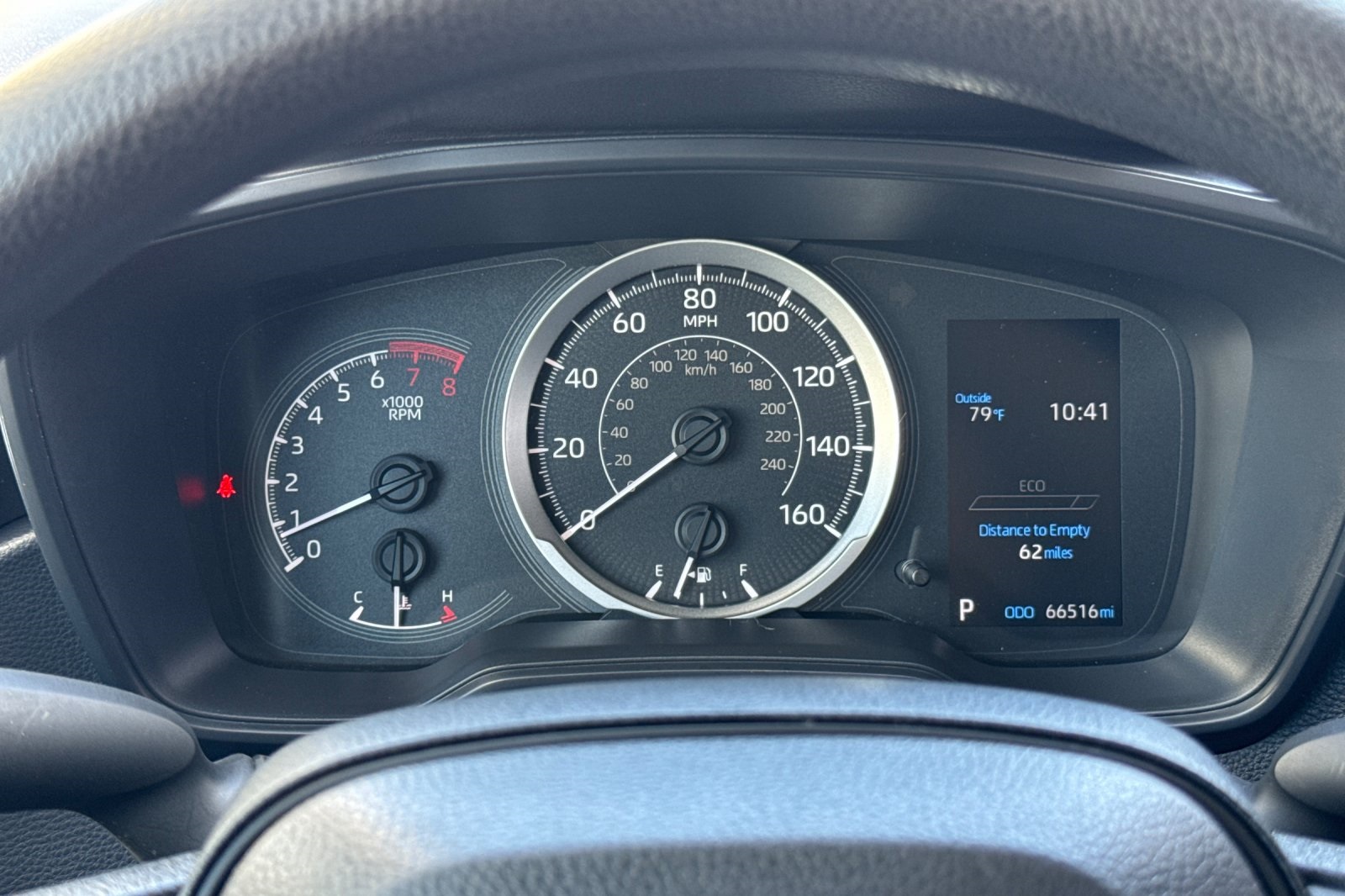 2022 Toyota Corolla LE photo 21