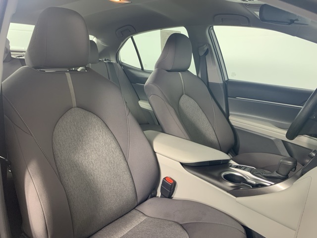 2023 Toyota Camry LE photo 25