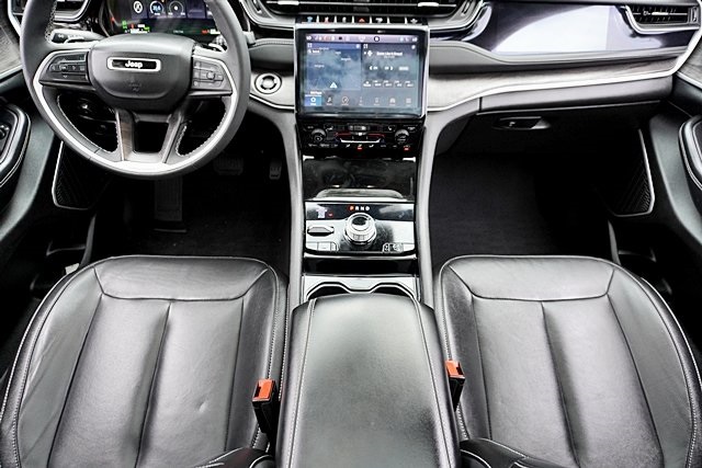 Used 2022 Brown Jeep 4xe image 21