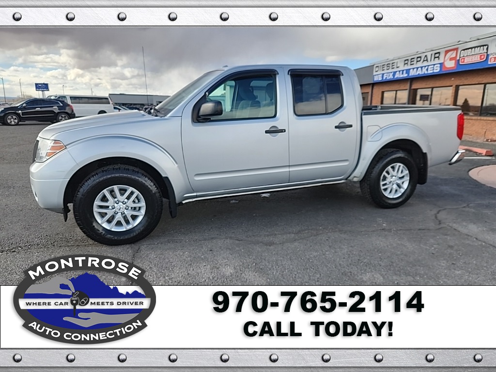 2017 Nissan Frontier SV photo 4