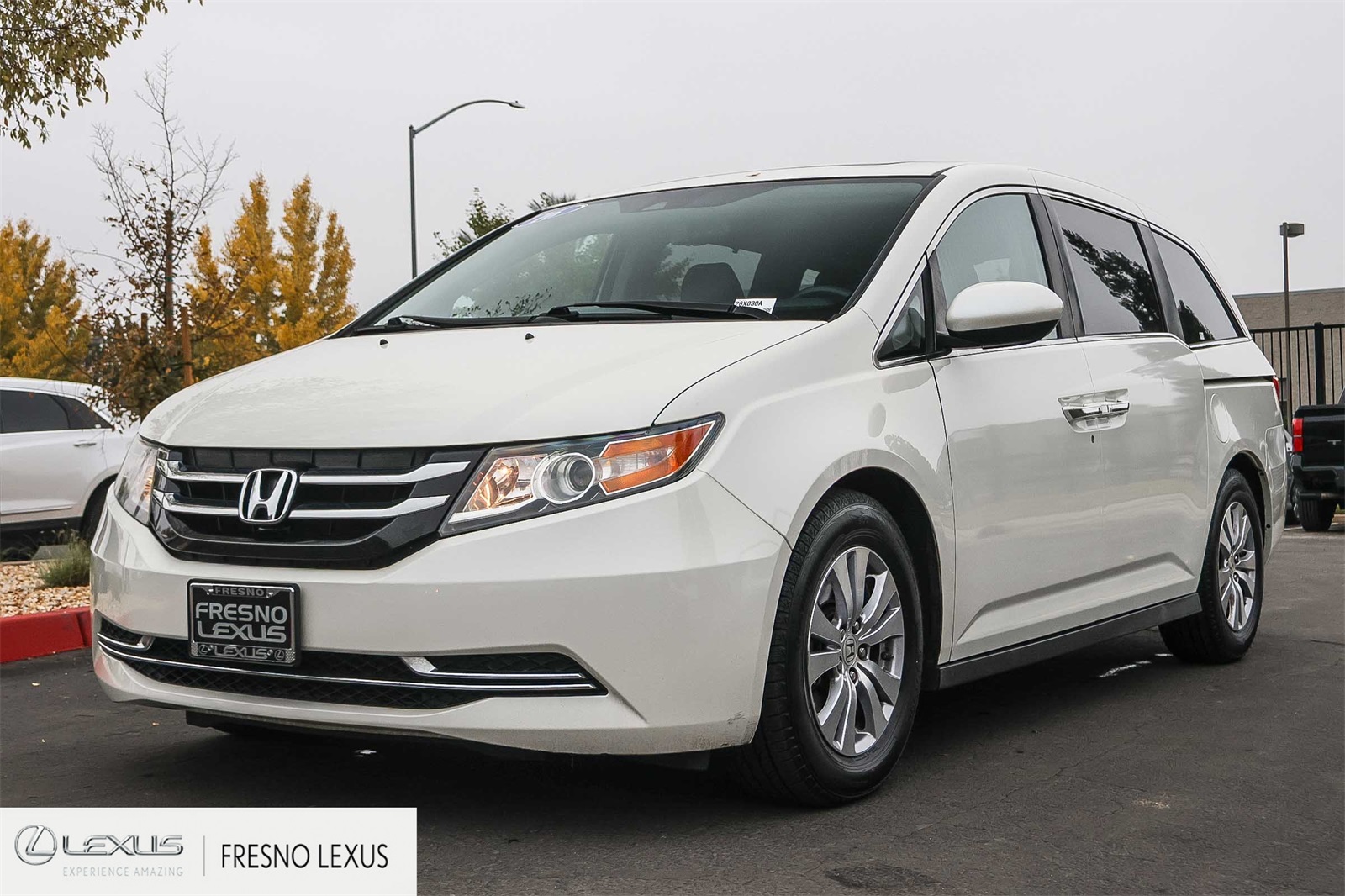 2016 Honda Odyssey EX-L photo 3
