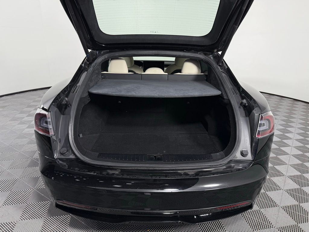 2021 Tesla Model S Long Range photo 21