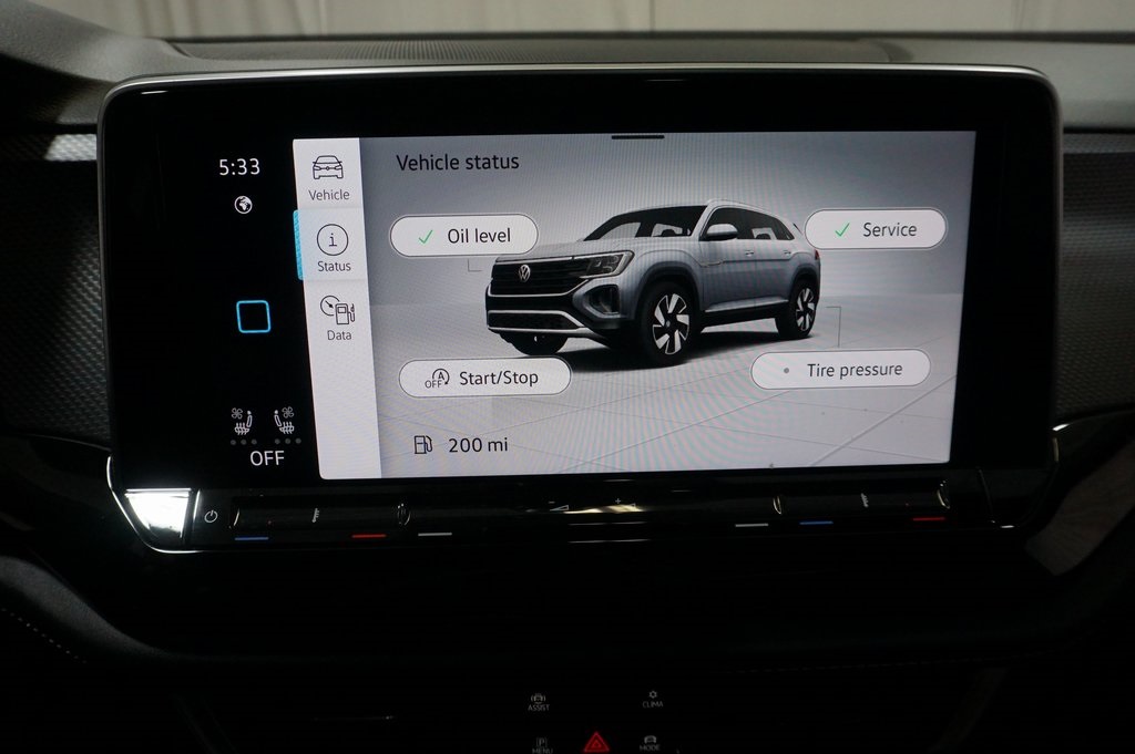 2025 Volkswagen Atlas Cross Sport SEL R-Line photo 17