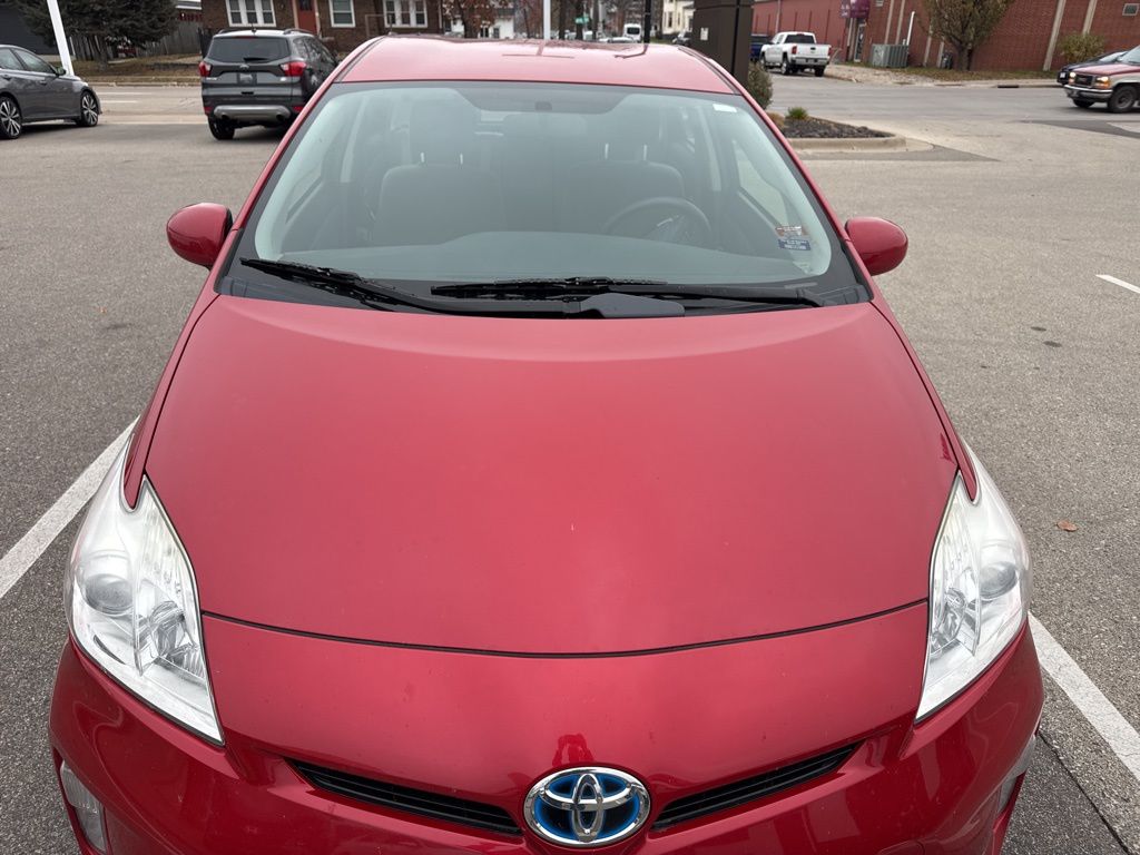 2013 Toyota Prius Two photo 2
