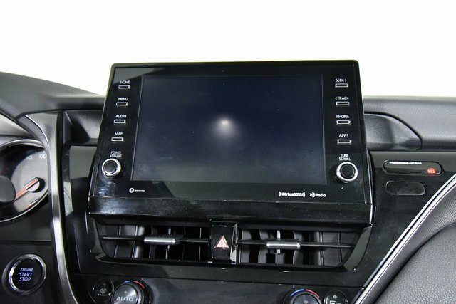 2021 Toyota Camry XSE photo 3