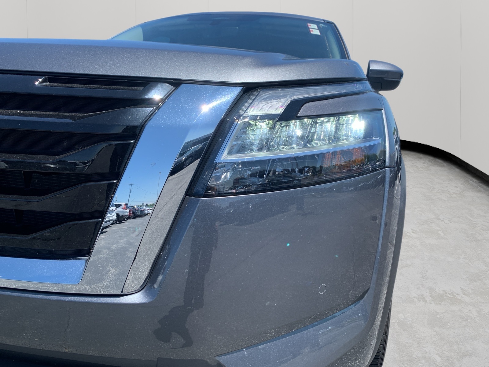 2024 Nissan Pathfinder SL photo 23